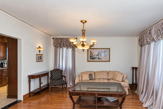 248 148th Street, Whitestone, NY 11357