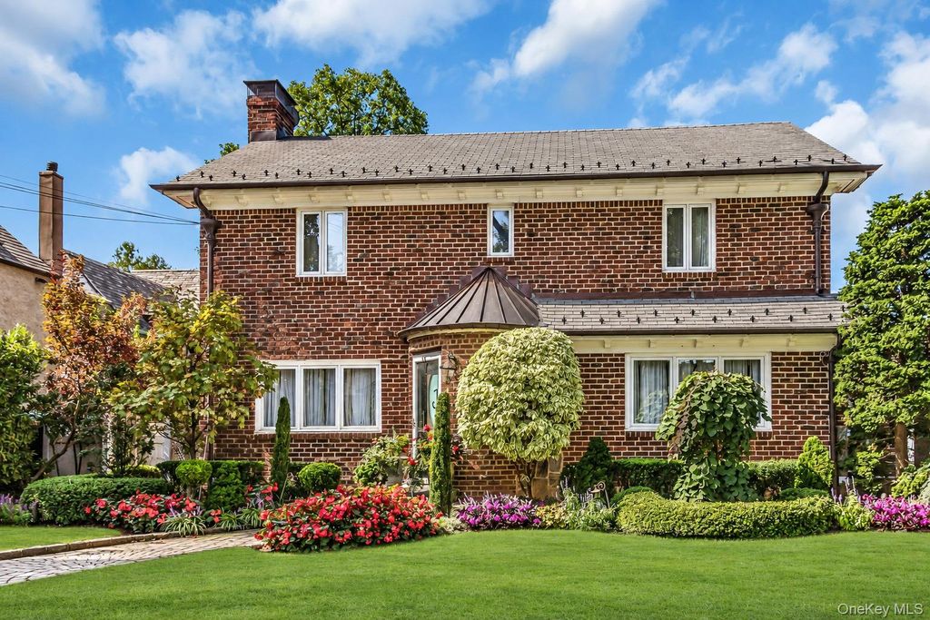 248 148th Street, Whitestone, NY 11357 — photo 3