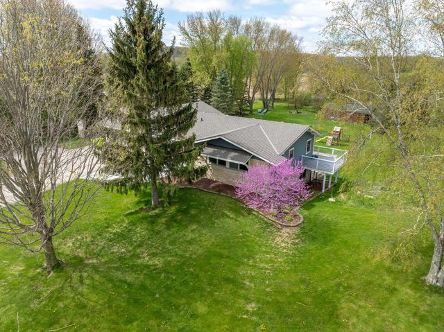 N1259 County Road P, Rubicon, WI 53078