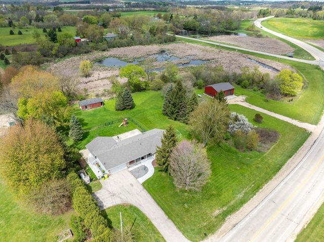 N1259 County Road P, Rubicon, WI 53078