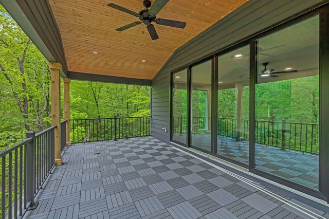 98 Whippoorwill Cove Rd, Winchester, TN 37398