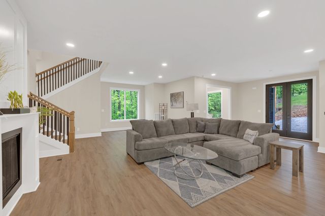 98 Whippoorwill Cove Rd, Winchester, TN 37398
