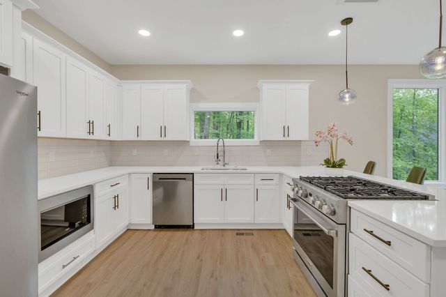 98 Whippoorwill Cove Rd, Winchester, TN 37398