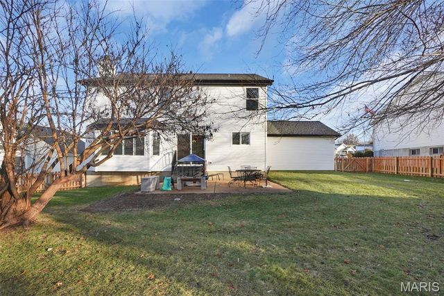 3 Autumn Grove Court, O'fallon, MO 63366