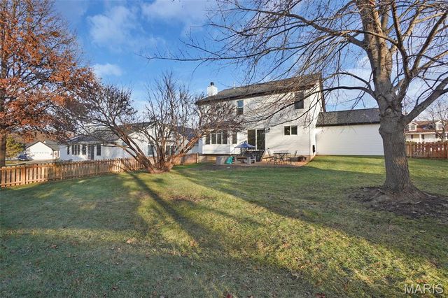 3 Autumn Grove Court, O'fallon, MO 63366
