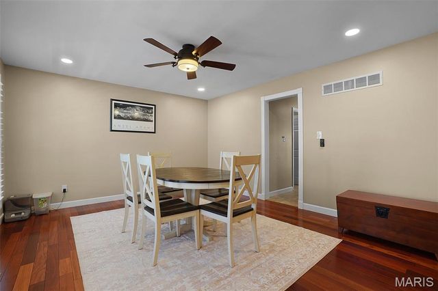 3 Autumn Grove Court, O'fallon, MO 63366