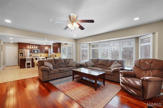 3 Autumn Grove Court, O'fallon, MO 63366