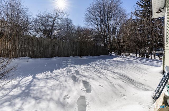 33 Merriman Street, Bristol, CT 06010