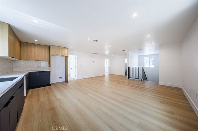 1013 S Citrus Avenue 3, Los Angeles, CA 90019