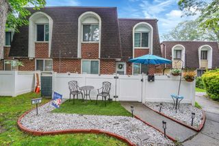 142 Golf Lane 142, Medford, NY 11763