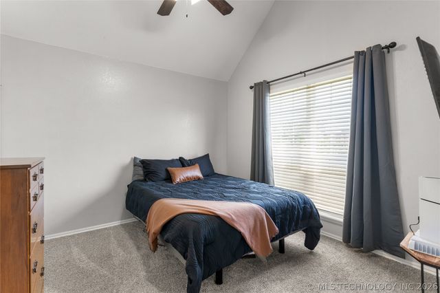15364 E 91st Street North N, Owasso, OK 74055