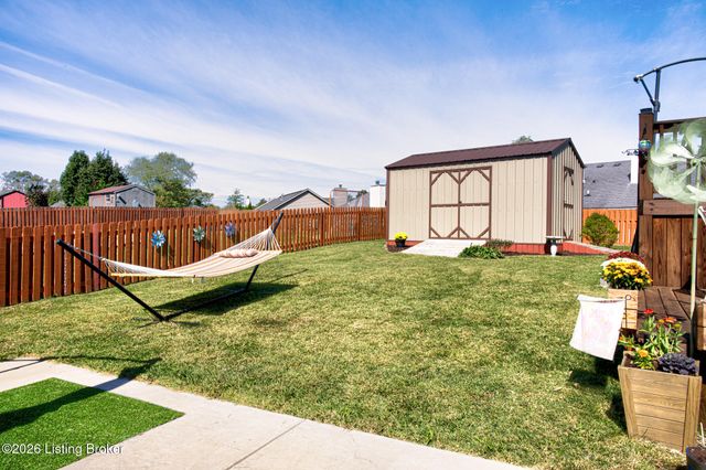 1599 Overlook Cir, Shelbyville, KY 40065