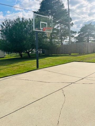 701 Kay Street, Richmond Twp, MI 49677