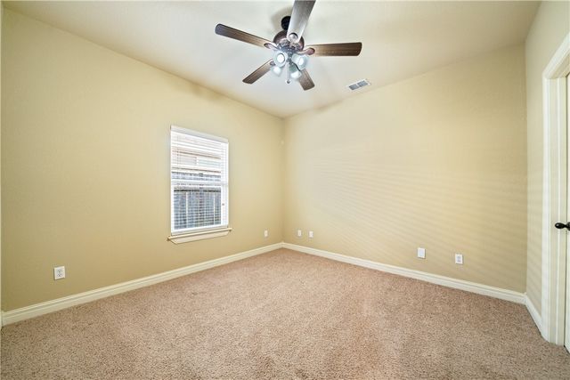 6 Virginia Hills Dr, Corpus Christi, TX 78414