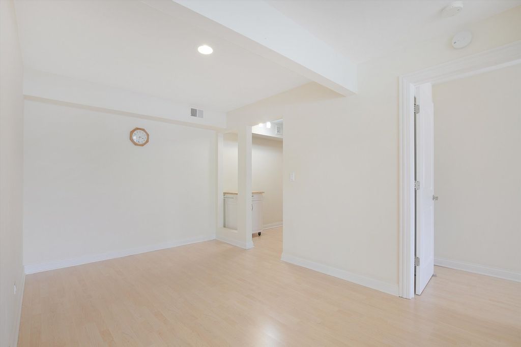 5200 Carriageway Drive 210, Rolling Meadows, IL 60008 — photo 3