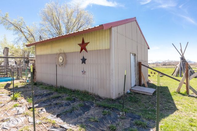 2017 N 2000 W, Farr West, UT 84404