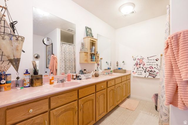 2017 N 2000 W, Farr West, UT 84404