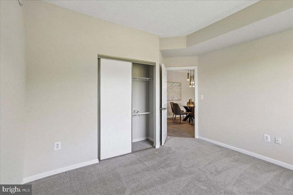 Image 19 of property listing at 3210 N LEISURE WORLD BLVD #401, Silver Spring, MD 20906