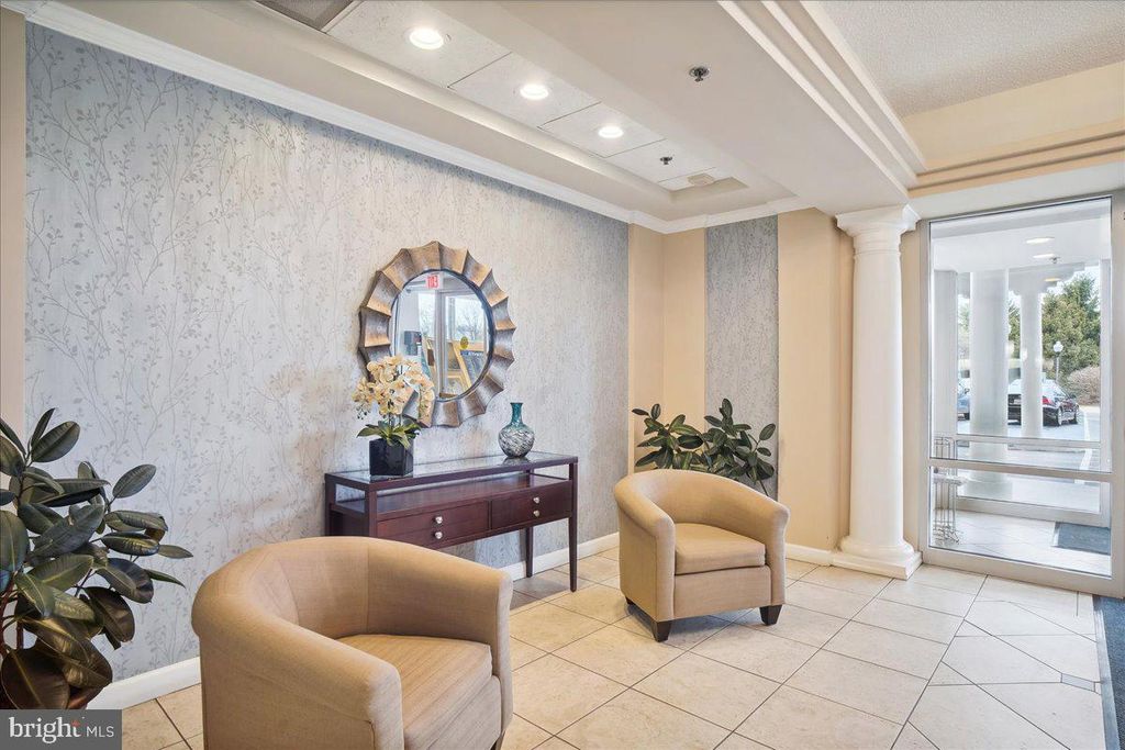 Image 32 of property listing at 3210 N LEISURE WORLD BLVD #401, Silver Spring, MD 20906