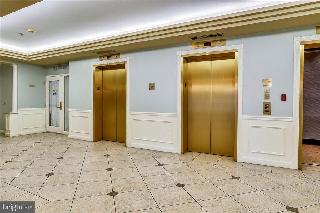 Image 34 of property listing at 3210 N LEISURE WORLD BLVD #401, Silver Spring, MD 20906