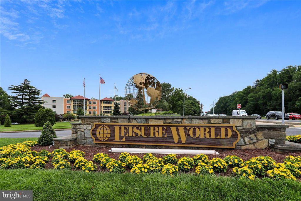 Image 36 of property listing at 3210 N LEISURE WORLD BLVD #401, Silver Spring, MD 20906