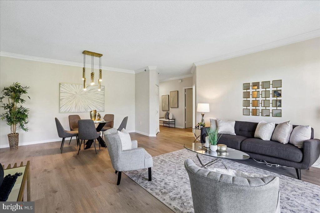 Image 4 of property listing at 3210 N LEISURE WORLD BLVD #401, Silver Spring, MD 20906