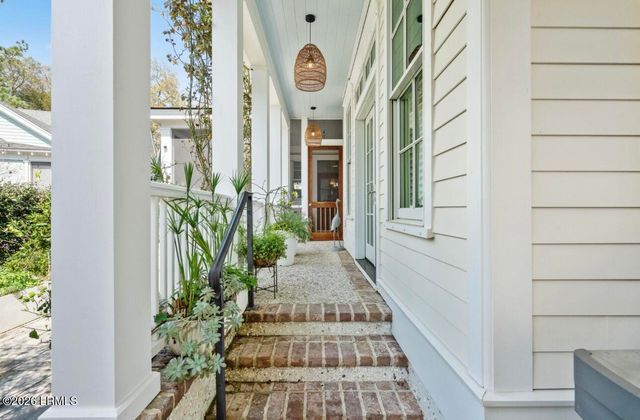 60 Mount Grace, Beaufort, SC 29906