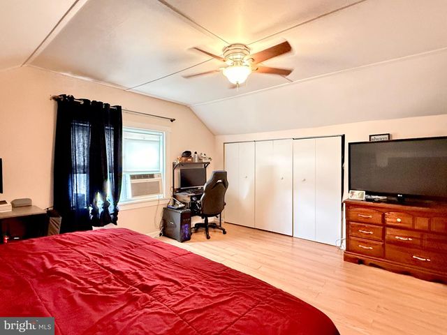 1919 BELLEVUE AVE, Deptford, NJ 08096