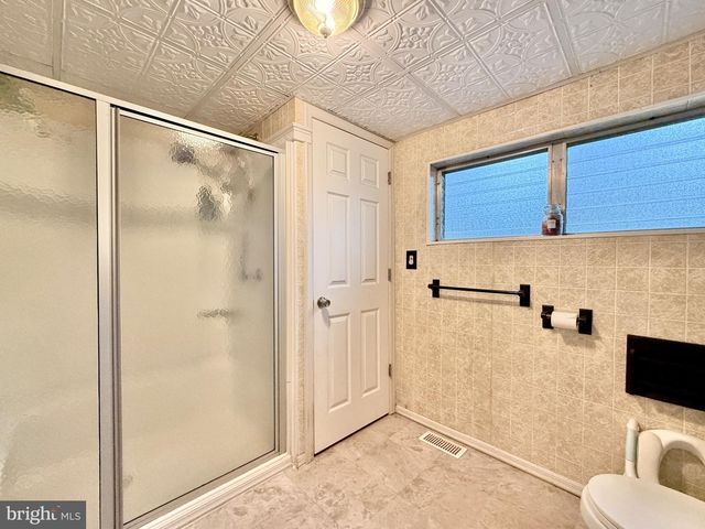 1919 BELLEVUE AVE, Deptford, NJ 08096