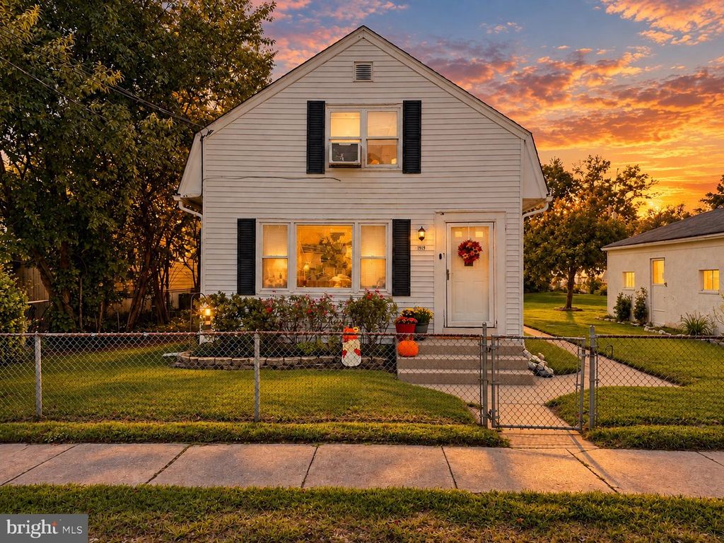 1919 BELLEVUE AVE, Deptford, NJ 08096