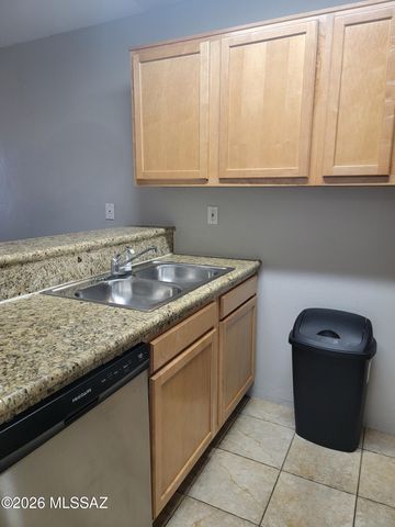931 N Euclid Ave Unit 241, Tucson, AZ 85719