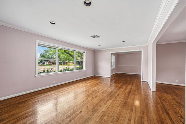 4501 Willowbend Boulevard, Houston, TX 77035