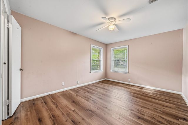 4501 Willowbend Boulevard, Houston, TX 77035