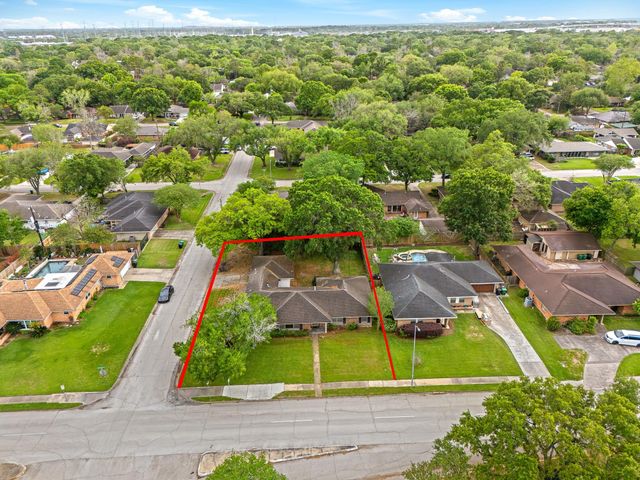 4501 Willowbend Boulevard, Houston, TX 77035