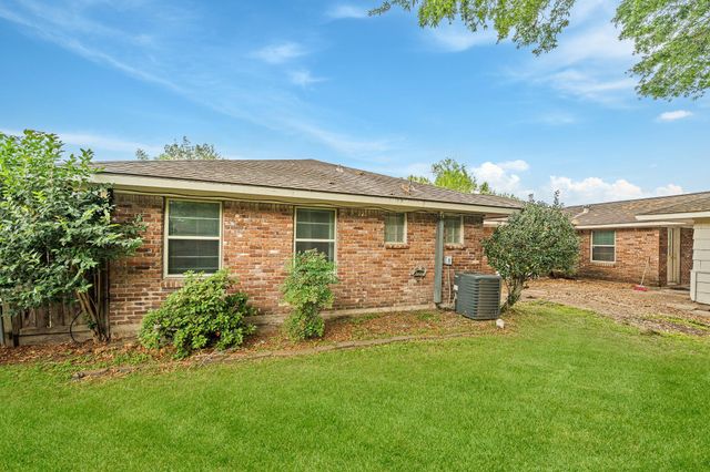 4501 Willowbend Boulevard, Houston, TX 77035