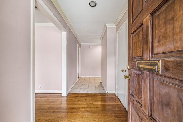 4501 Willowbend Boulevard, Houston, TX 77035