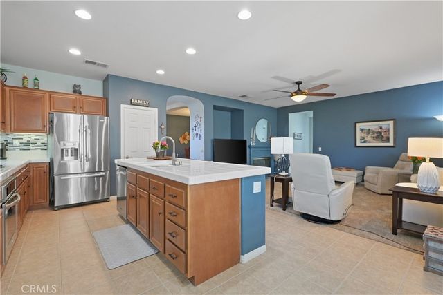 27620 Whisperwood, Menifee, CA 92584