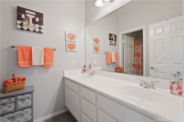 27620 Whisperwood, Menifee, CA 92584