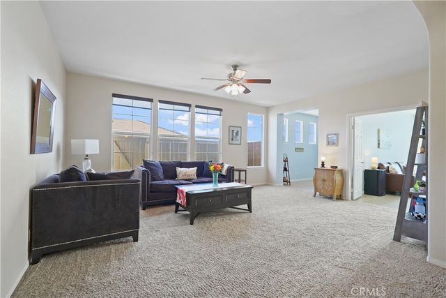 27620 Whisperwood, Menifee, CA 92584