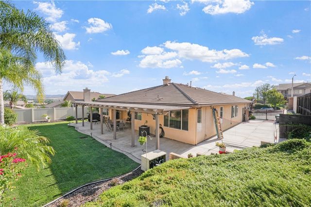 27620 Whisperwood, Menifee, CA 92584