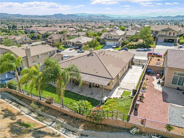 27620 Whisperwood, Menifee, CA 92584