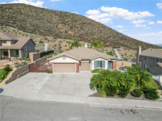 27620 Whisperwood, Menifee, CA 92584