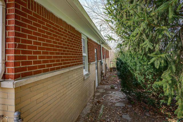 3510 Chamberlin Drive, Indianapolis, IN 46237