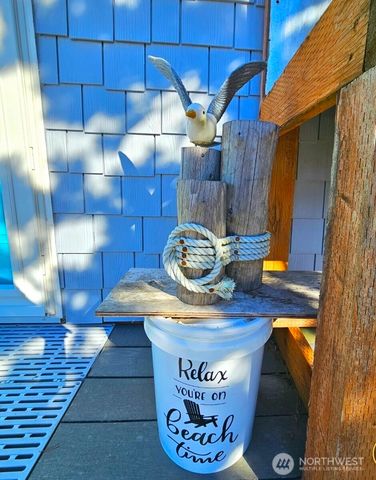 813 340th Place, Ocean Park, WA 98640