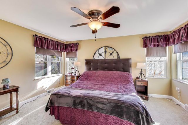 108 Beverly Place, Munster, IN 46321