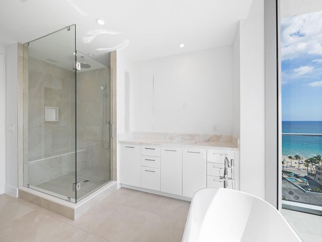 153 N Seabreeze Boulevard 1002, Fort Lauderdale, FL 33304