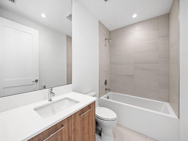 153 N Seabreeze Boulevard 1002, Fort Lauderdale, FL 33304