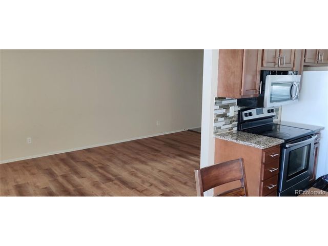 10752 E Exposition Ave 330, Aurora, CO 80012