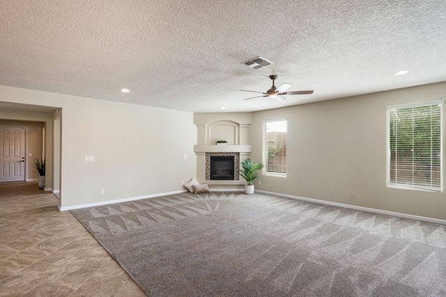 5001 Calle Parasol NW, Albuquerque, NM 87120