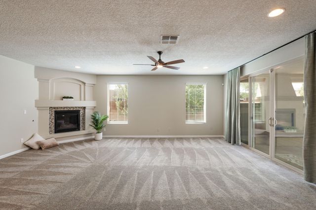 5001 Calle Parasol NW, Albuquerque, NM 87120